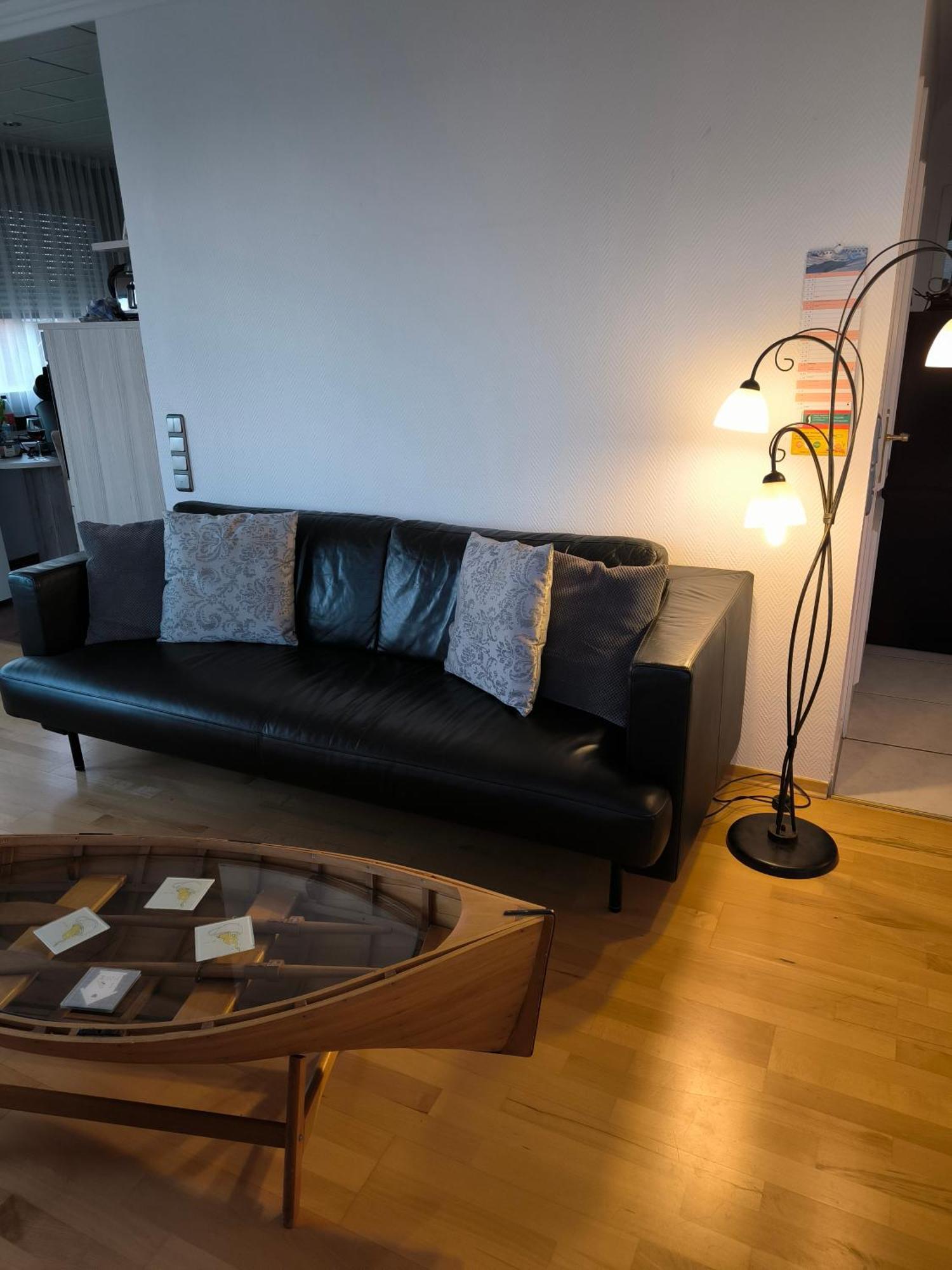 Im Herzen Von Wiesdorf- Blick Auf Das Bayer-Kreuz -Appartement Mit 2 Schlafzimmern-Fuer 3 Personen -Zentral Gelegen - Friedrich Ebert Platz 5A , 4Te Etage - Dachterrasse Und Sauna - Kaution Pflicht - ليفركوزن المظهر الخارجي الصورة
